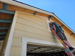 How To Choose The Right Materials for Your Siding Installation in 'Chantilly, VA